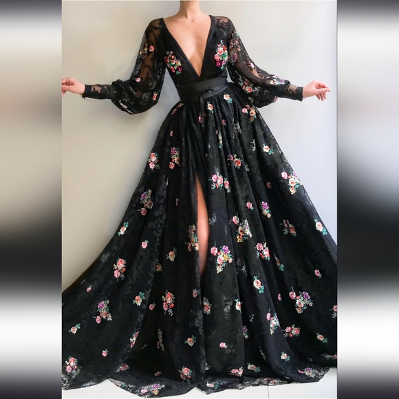 Teuta Matoshi Gown size 6 black floral dress - Picture 5 of 10